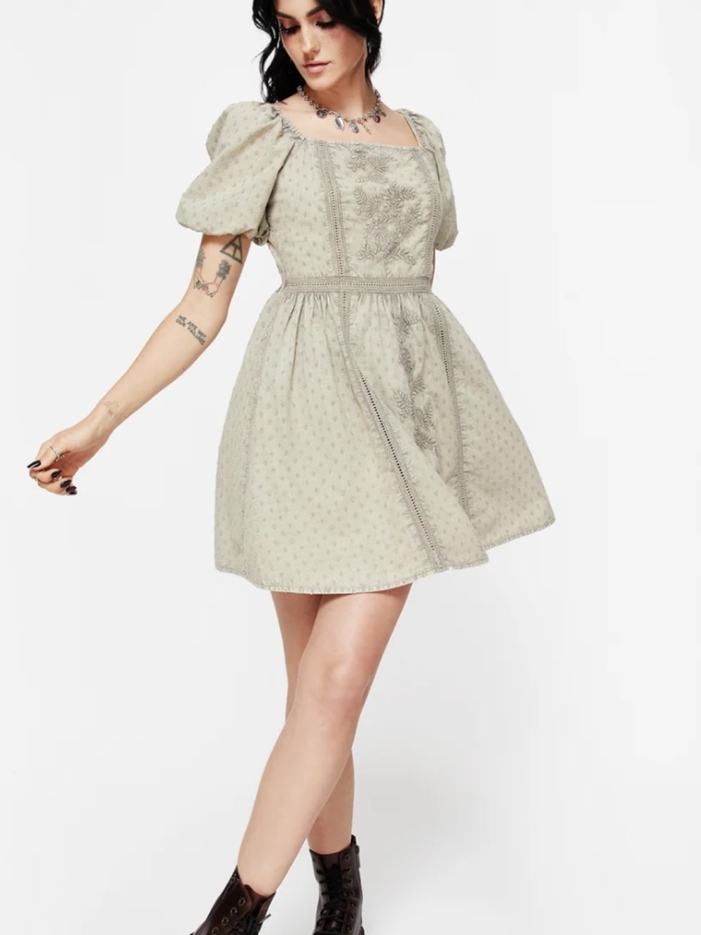 Disturbia Square-Neck Puff Sleeve Mini Dress in Light Sage size 16